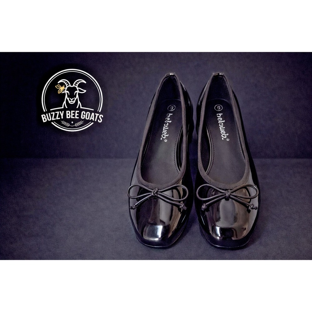 BELOVELY WOMENS BLACK PATENT BOW BALLET FLATS SLIP ON SHOES SZ 6 NEW
